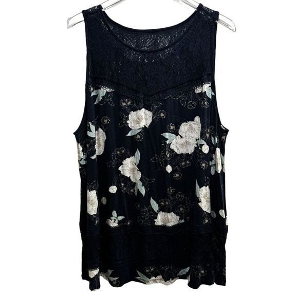 Torrid Navy Floral Lace Inset Tank Size 3 - Picture 2 of 7